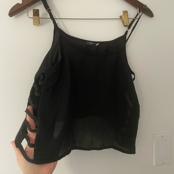 Brandy Melville Black cut off Tank - Picture 1 of 5